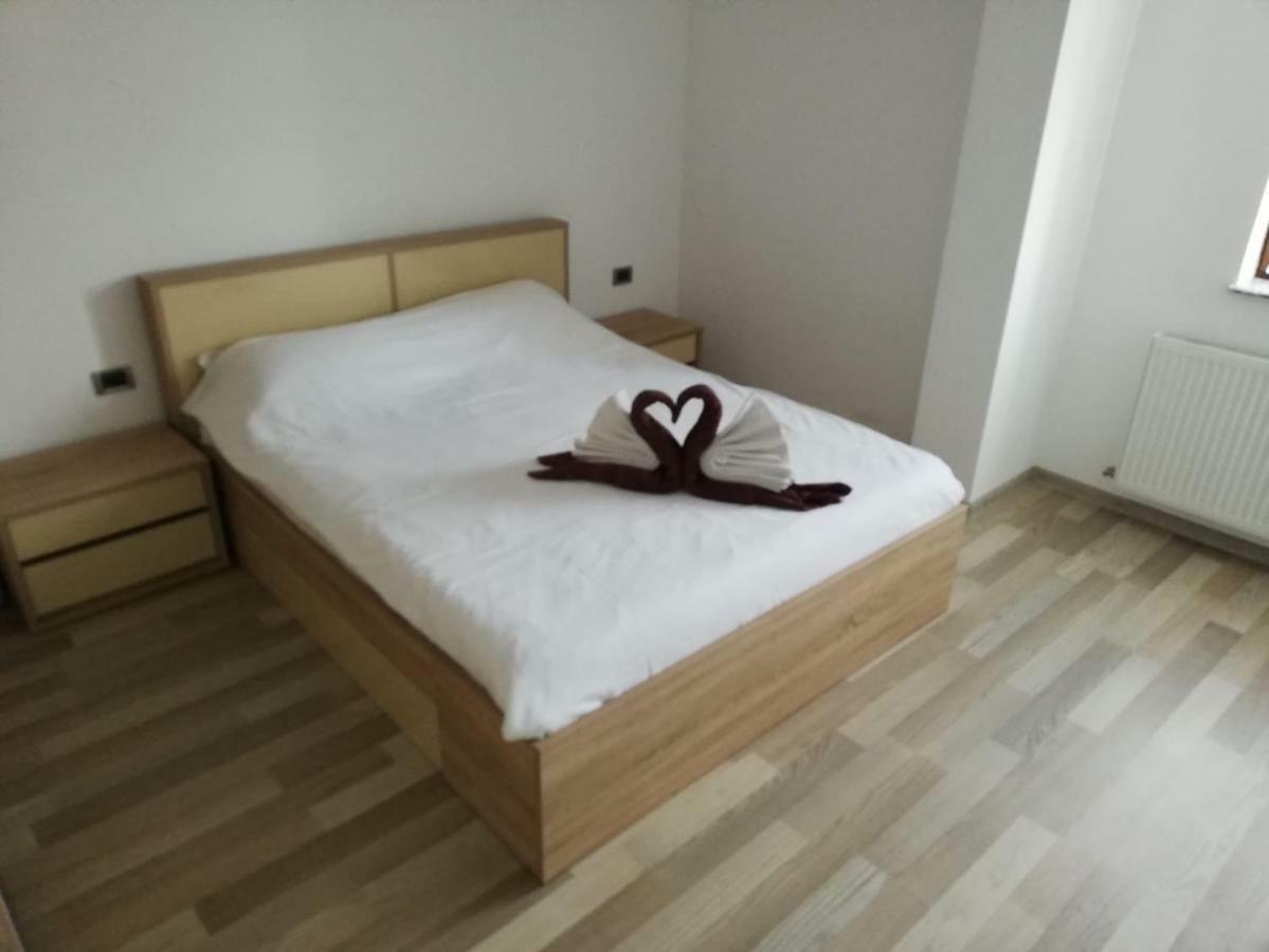 Coresi Isaran 35 Apartment Brasov Bagian luar foto